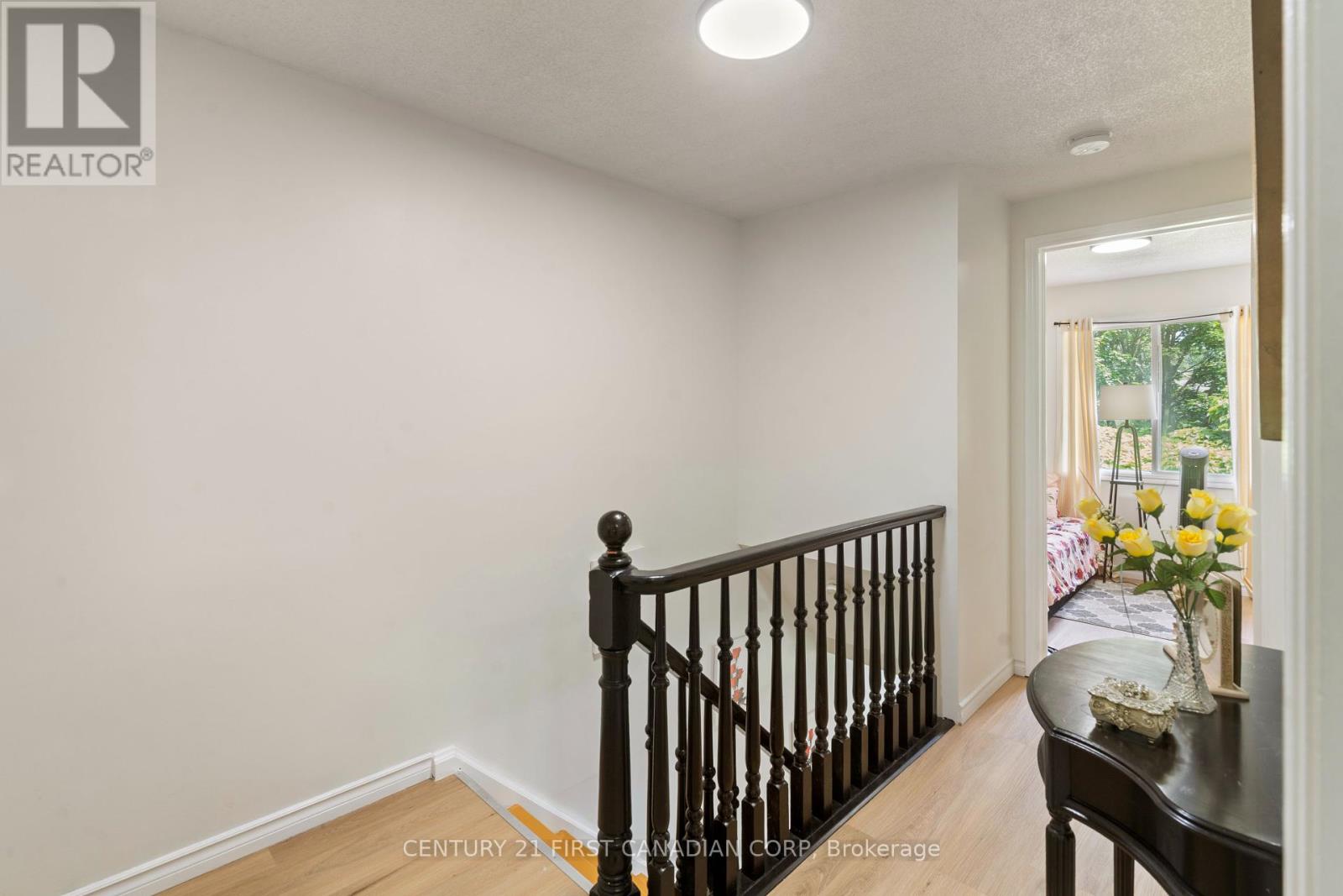 139 Kimberley Avenue, London South (South J), Ontario  N5Z 4Z2 - Photo 17 - X12229168