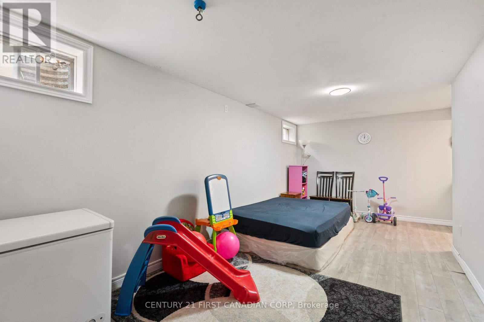 139 Kimberley Avenue, London South (South J), Ontario  N5Z 4Z2 - Photo 29 - X12229168