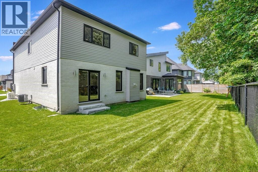 2208 Red Thorne Avenue, London, Ontario  N6P 0E9 - Photo 35 - 40742527