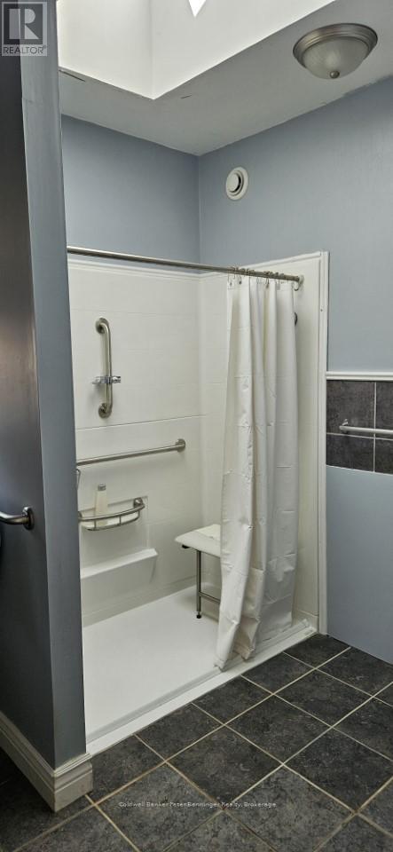 594 William Street N, West Grey, Ontario  N0G 1R0 - Photo 20 - X12229170