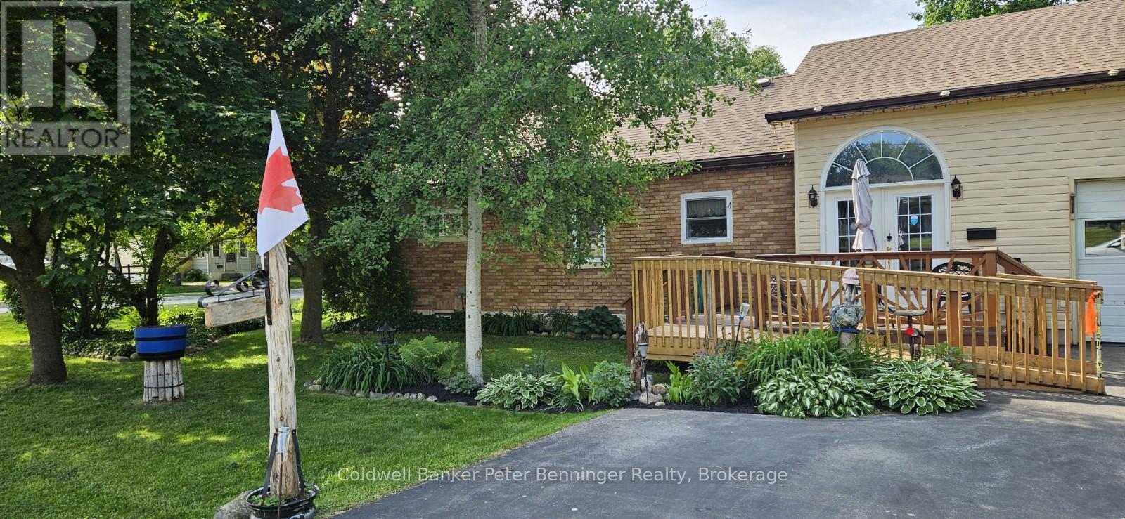 594 William Street N, West Grey, Ontario  N0G 1R0 - Photo 4 - X12229170