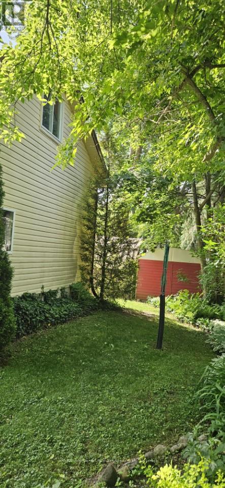 594 William Street N, West Grey, Ontario  N0G 1R0 - Photo 6 - X12229170