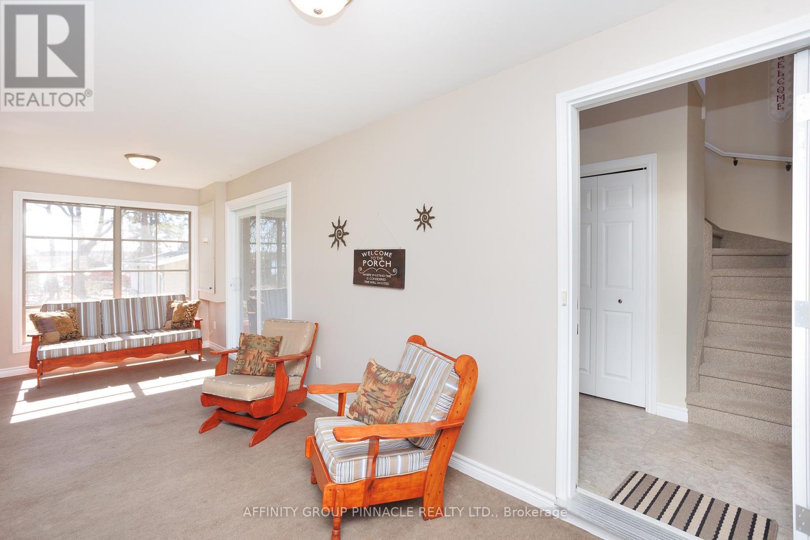 Property at 34 PLEASANT VIEW DRIVE image 5
