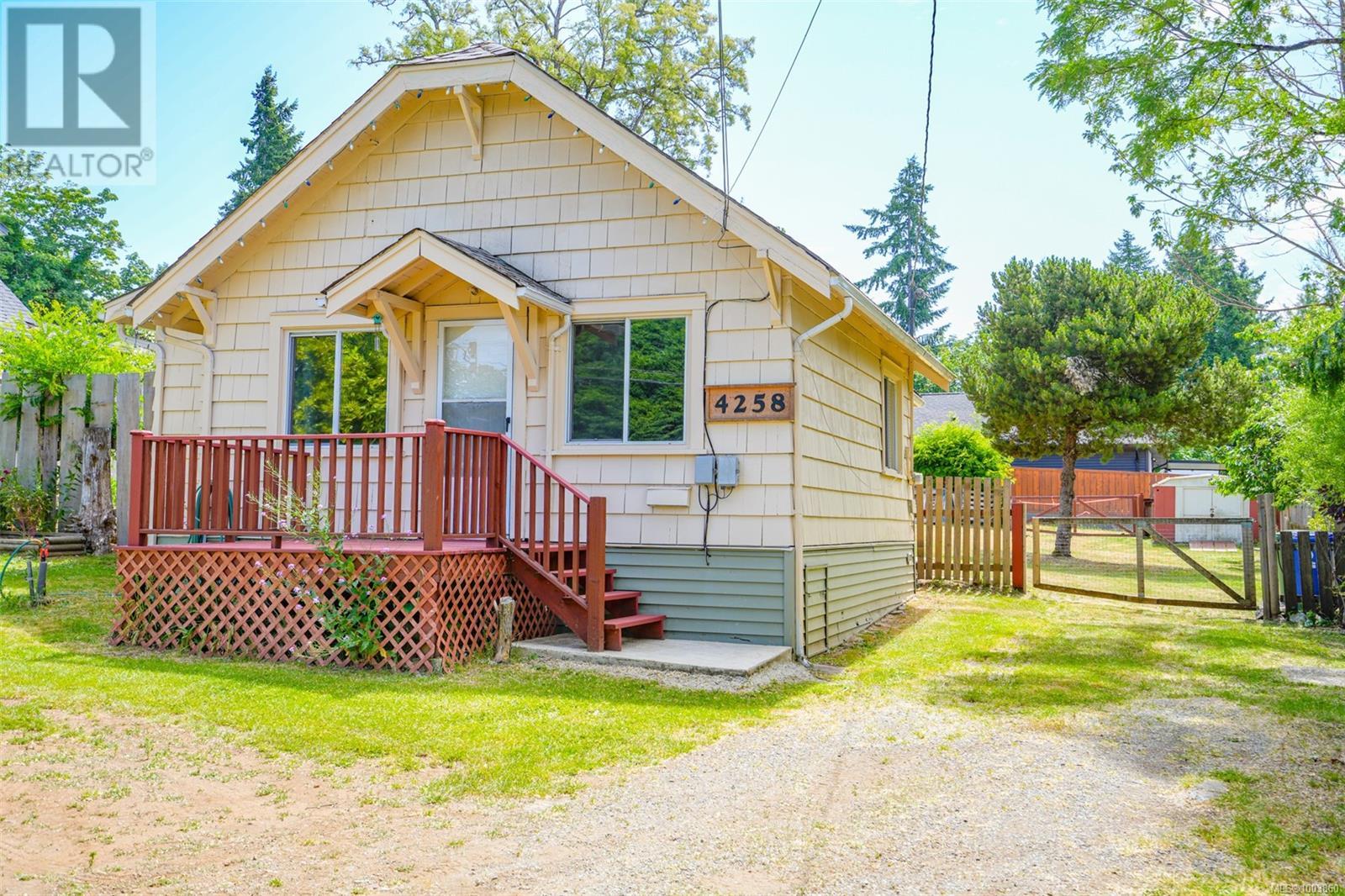 Property at 4258 Johnston Rd image 4