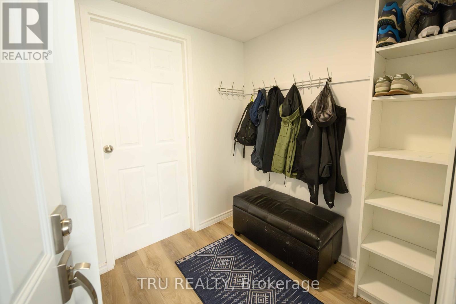 Property at 152 - 825 CAHILL DRIVE W image 3