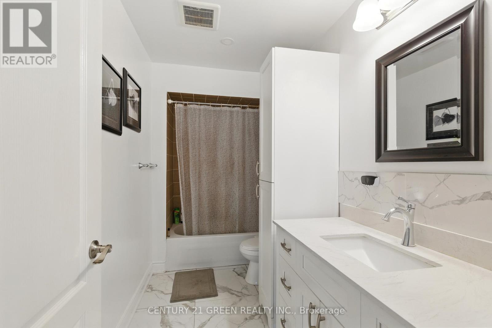 7649 Redstone Road, Mississauga, Ontario  L4T 2B7 - Photo 21 - W12202064