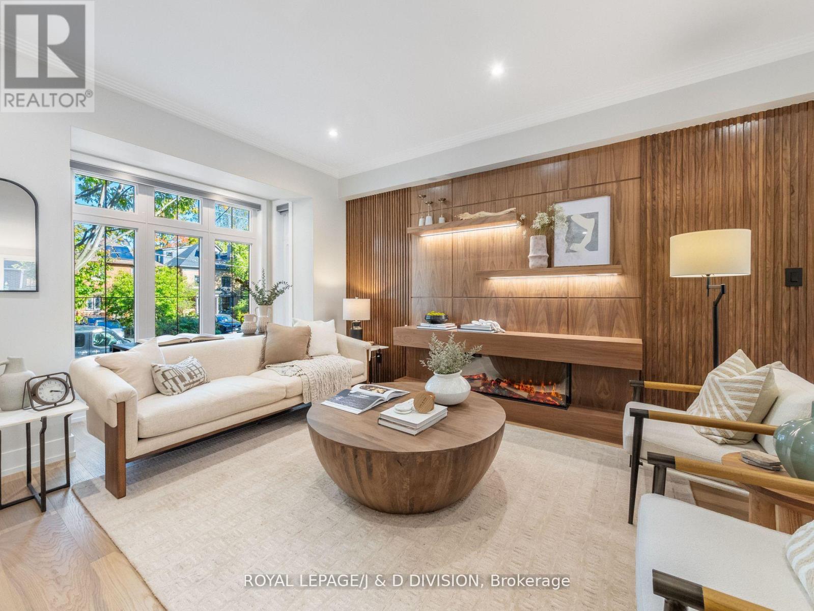 Property at 79 CHUDLEIGH AVENUE image 4