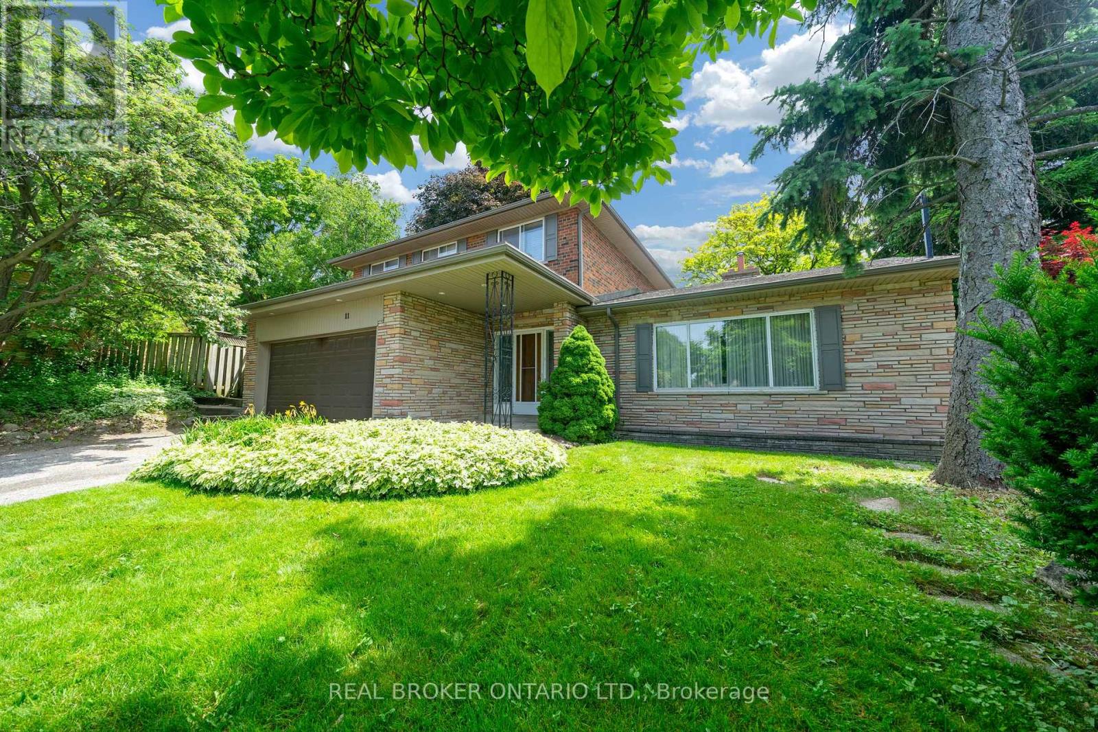 Property at 11 CARONPORT CRESCENT image 2
