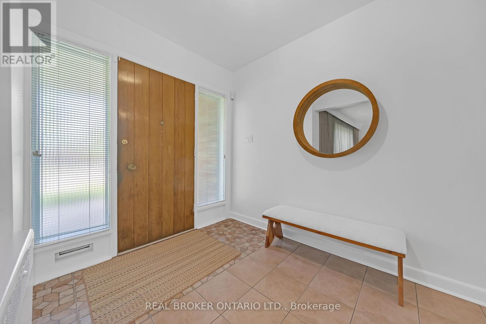 Property at 11 CARONPORT CRESCENT image 3