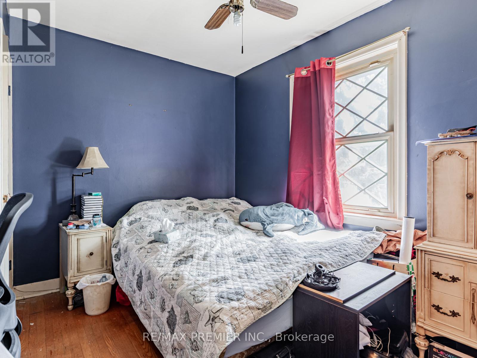 16 Goddard Street, Toronto (Bathurst Manor), Ontario  M3H 5C6 - Photo 12 - C12228857