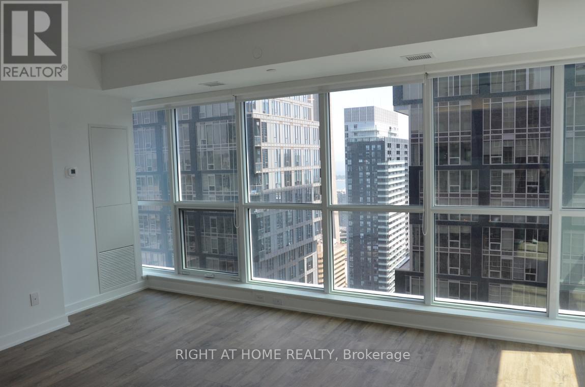 4303 - 327 King Street W, Toronto (Waterfront Communities), Ontario  M5V 0W7 - Photo 9 - C12229021