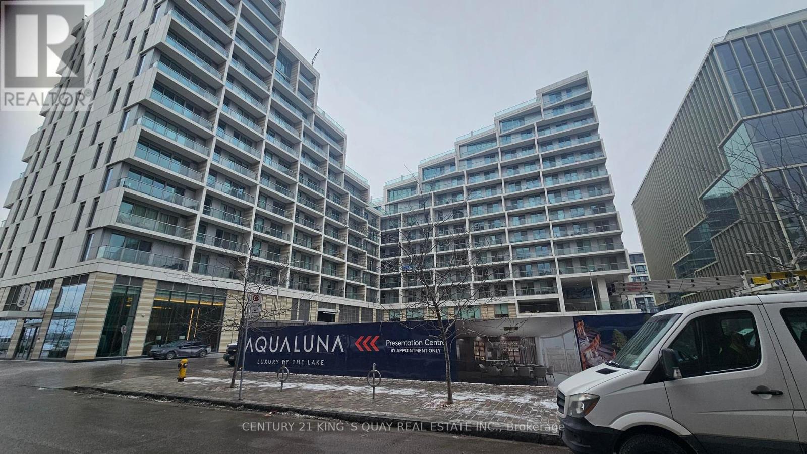 312 - 118 Merchants Wharf, Toronto, Ontario  M5A 0L3 - Photo 1 - C12229141