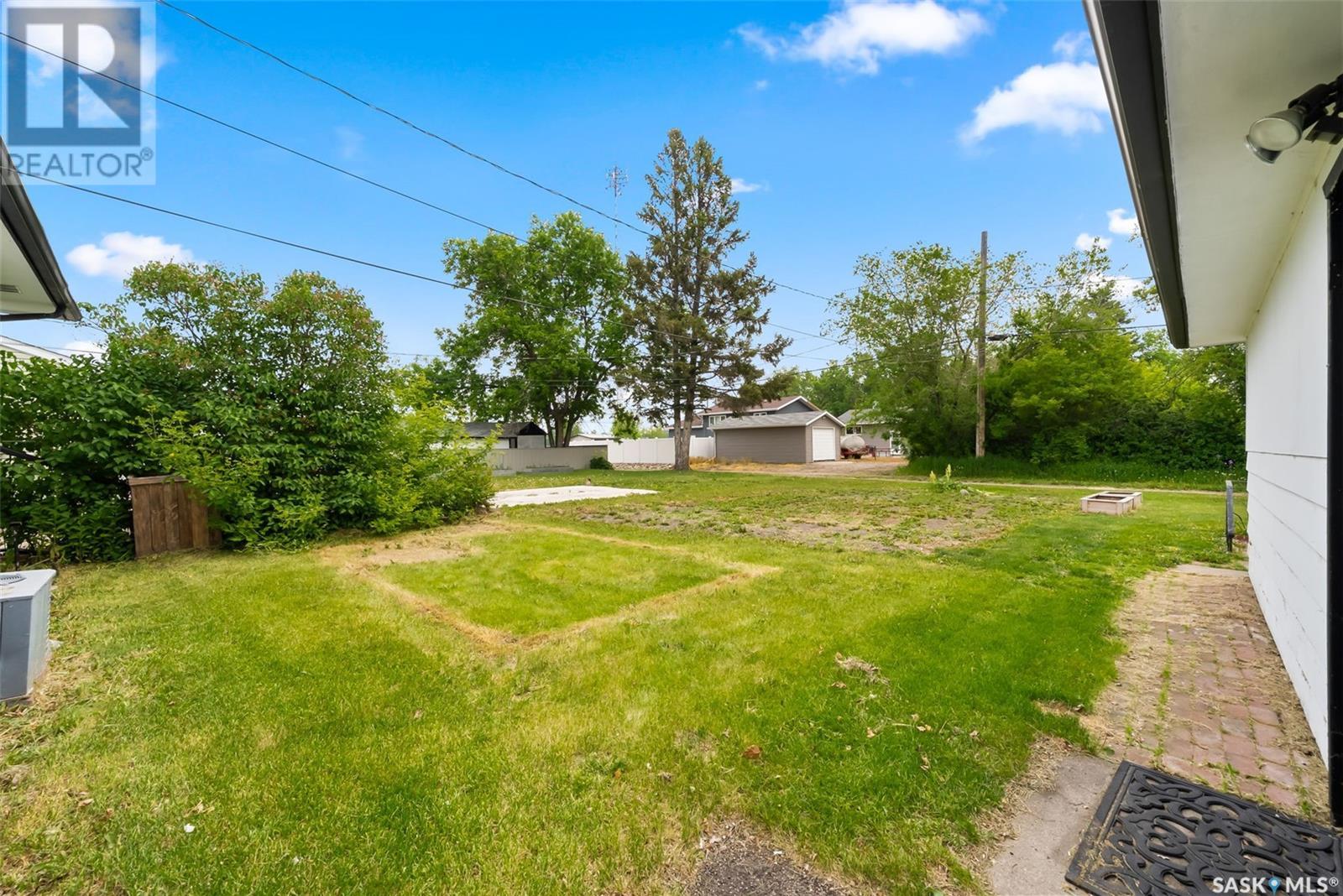 532 2nd Street Ne, Ituna, Saskatchewan S0A 1N0 - Photo 27 - SK009714