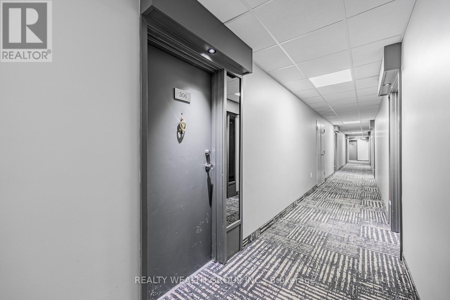 Property at 306 - 4062 LAWRENCE AVENUE image 3