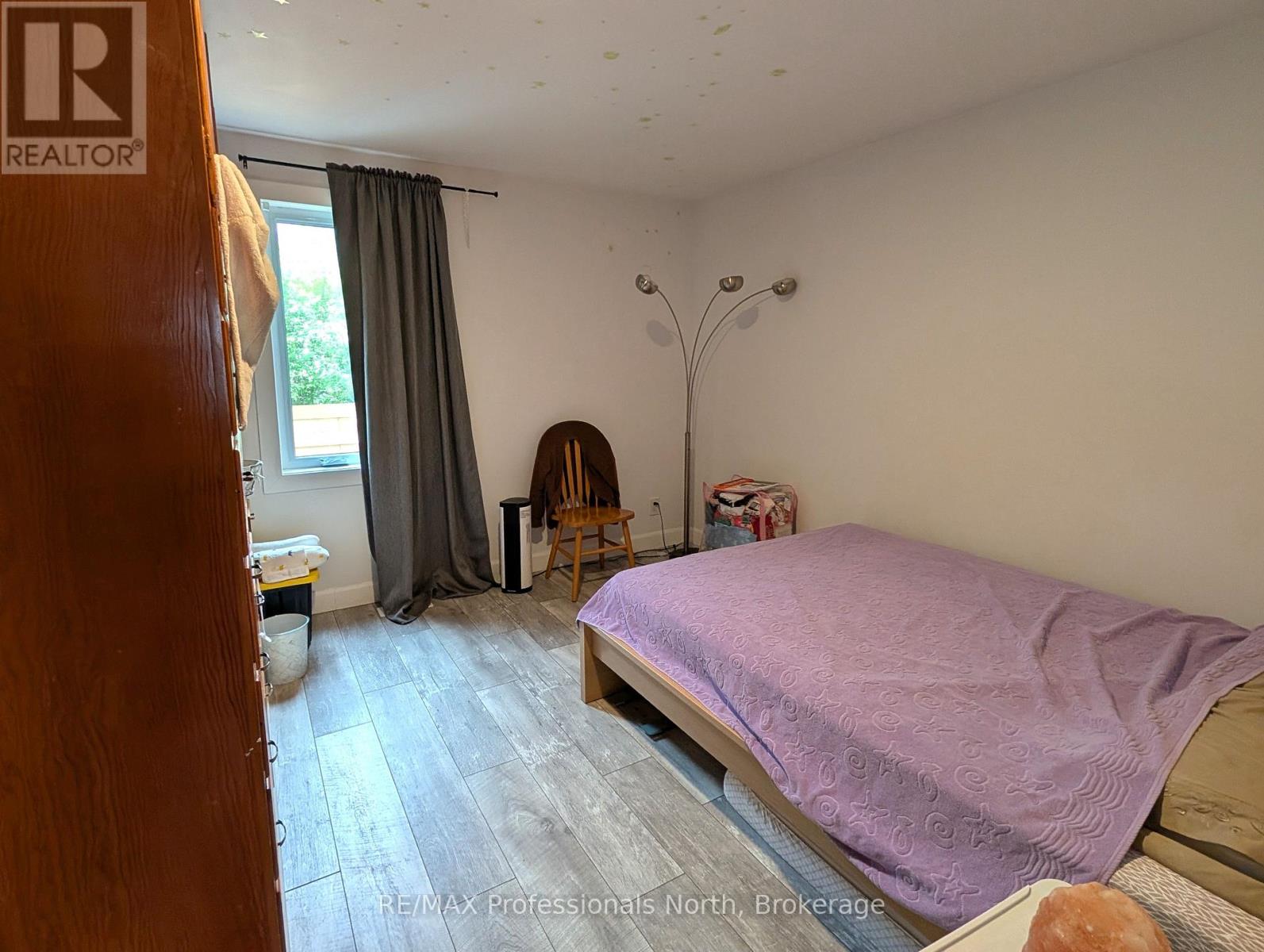 27 Lincoln Avenue, South River, Ontario  P0A 1X0 - Photo 17 - X12222650