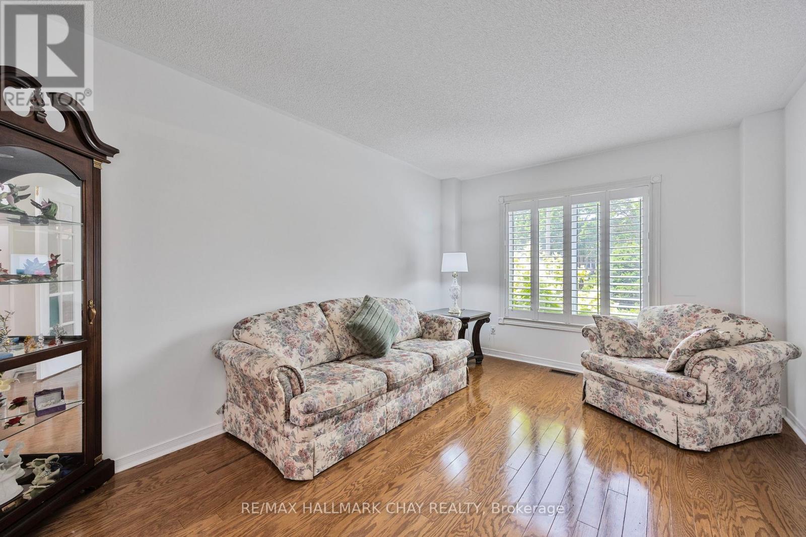Property at 132 JAMES STREET image 4