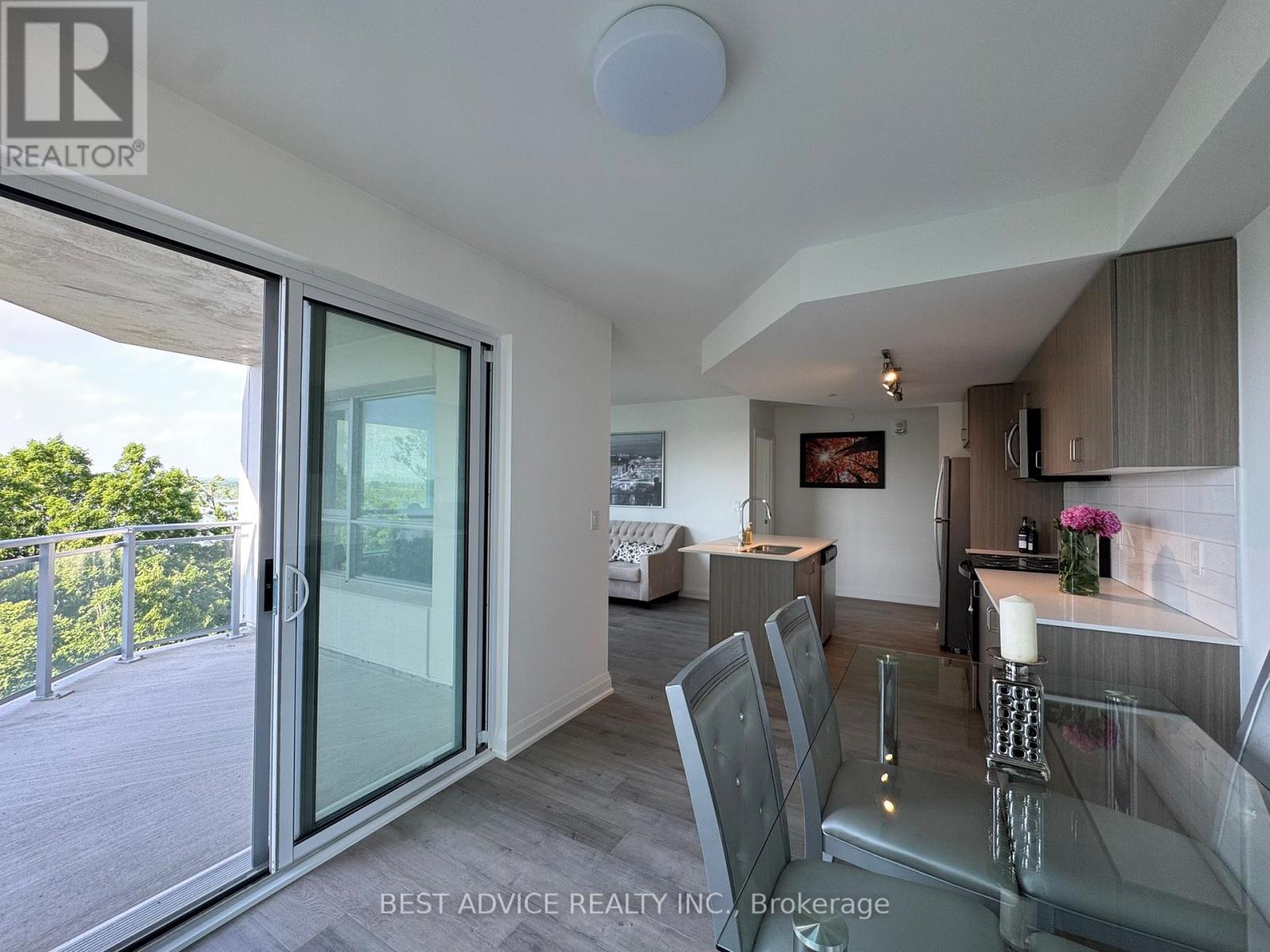 706 - 58 Lakeside Terrace, Barrie (Little Lake), Ontario  L4M 0L5 - Photo 13 - S12229026