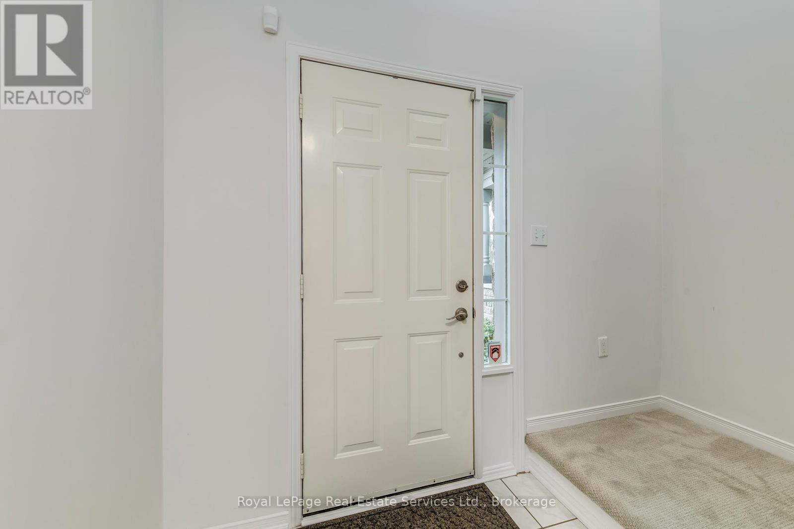 Property at 39 FOXBOROUGH DRIVE image 5