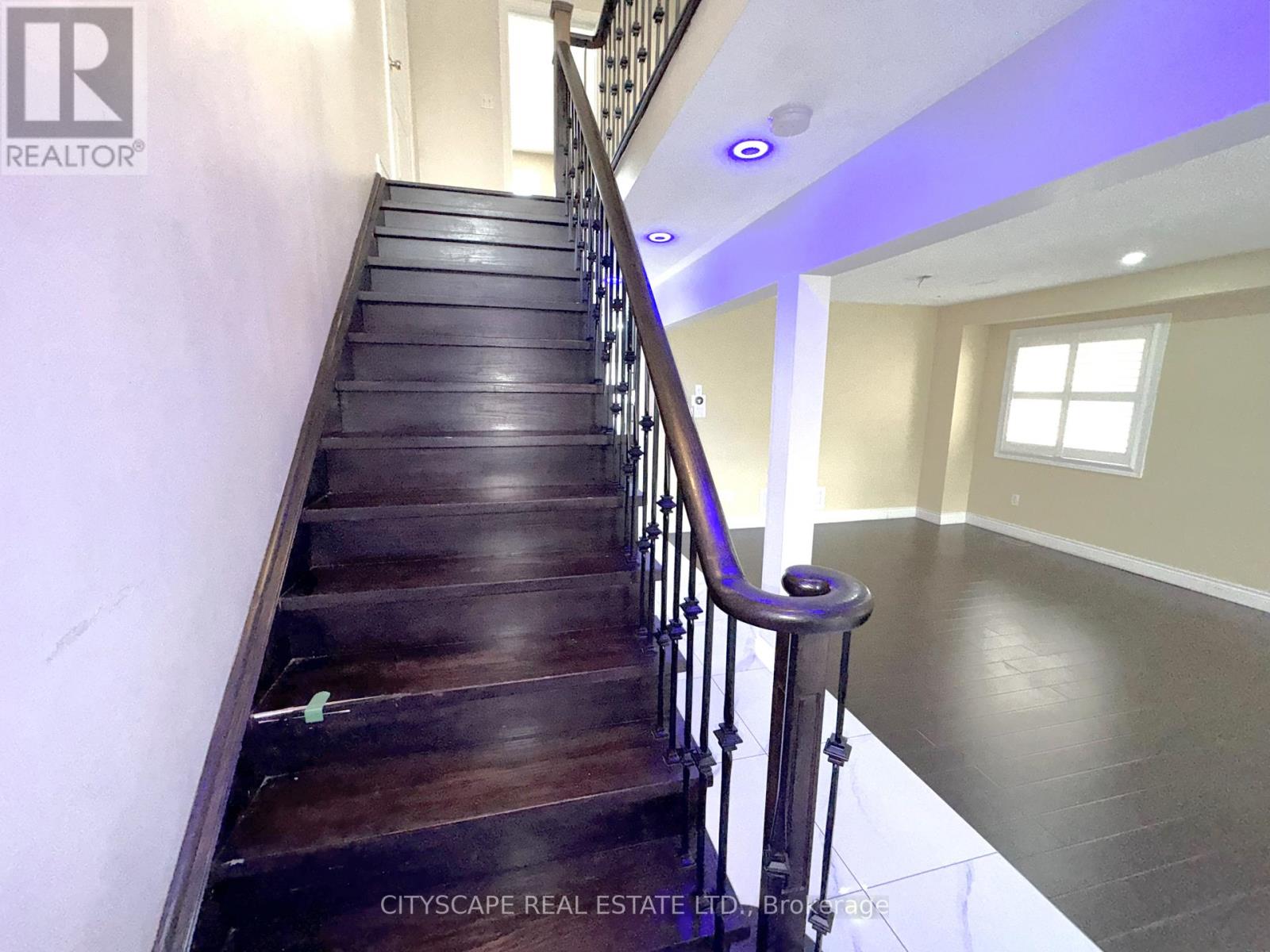 19 Bottlebrush Drive, Brampton (Sandringham-Wellington), Ontario  L6R 2Z5 - Photo 15 - W12228528