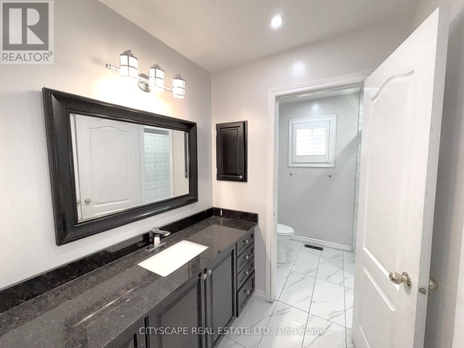 19 Bottlebrush Drive, Brampton (Sandringham-Wellington), Ontario  L6R 2Z5 - Photo 20 - W12228528