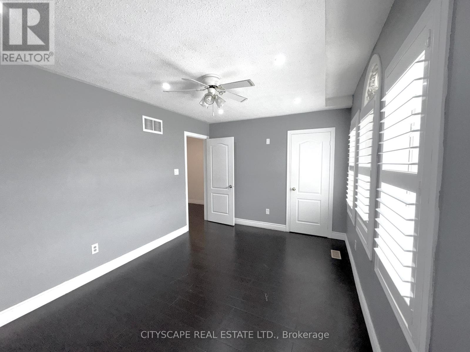 19 Bottlebrush Drive, Brampton (Sandringham-Wellington), Ontario  L6R 2Z5 - Photo 28 - W12228528