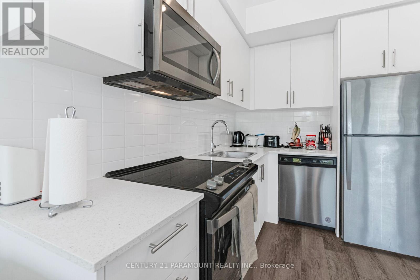 120 - 95 Attmar Drive, Brampton, Ontario  L6P 0Y6 - Photo 13 - W12228534