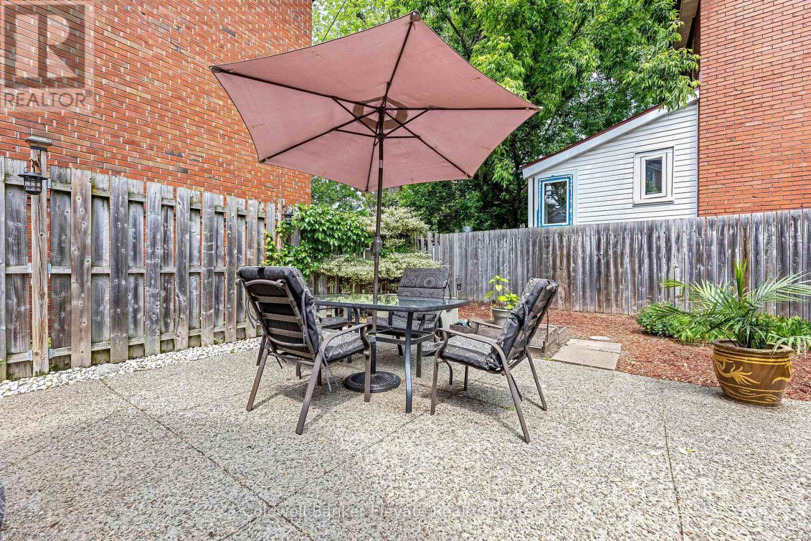 460 St John's Road, Toronto, Ontario  M6S 2L3 - Photo 28 - W12228837