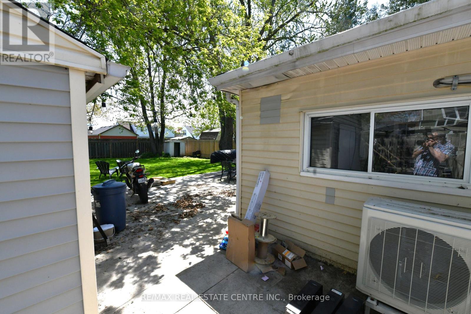 Property at 2070 CHURCHILL AVENUE image 4