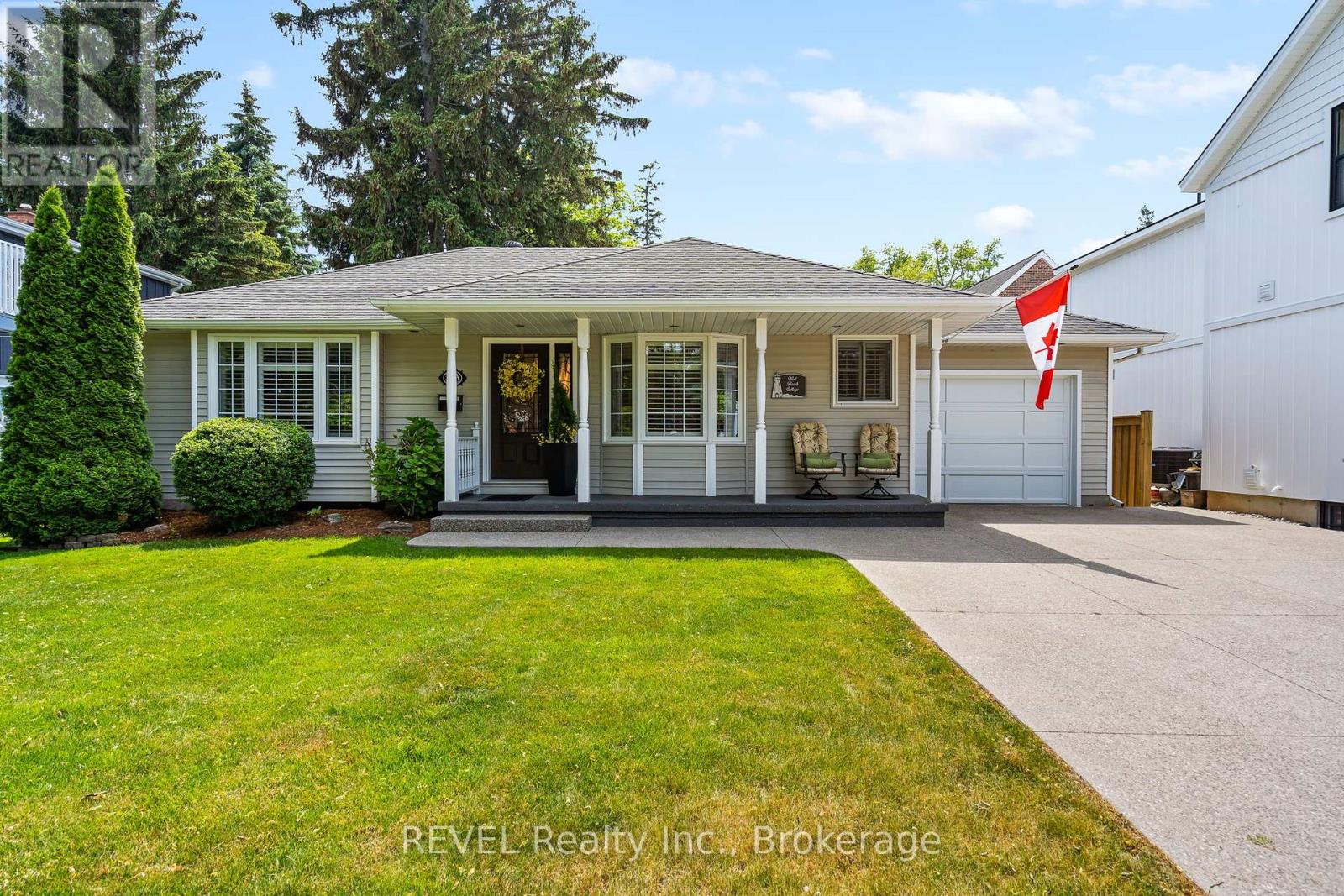 Property at 29 A BROCK STREET image 1