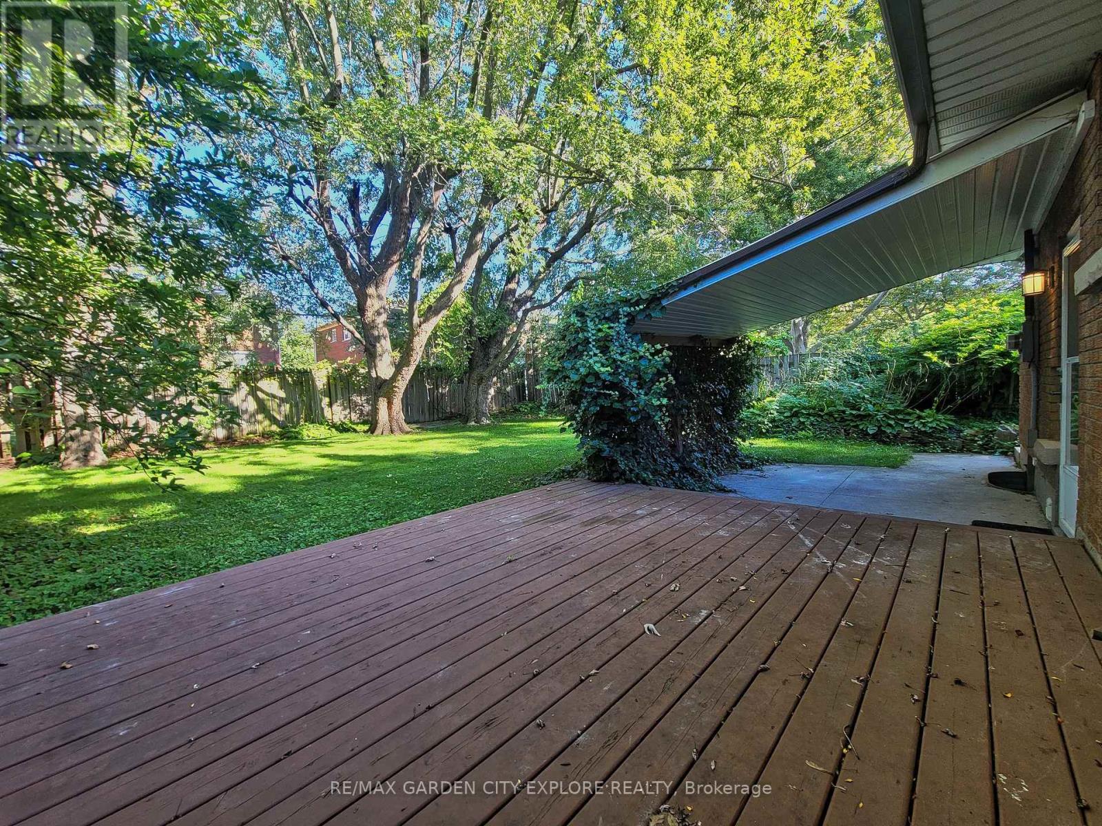 Property at 101 MASTERSON DRIVE image 4
