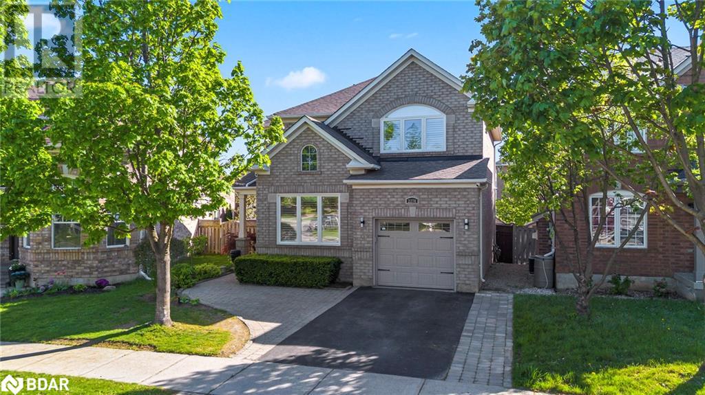 Property at 2270 DUNFOREST Crescent image 3