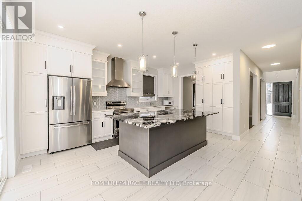 522 Masters Drive, Woodstock, Ontario  N4T 0L2 - Photo 11 - X12228539