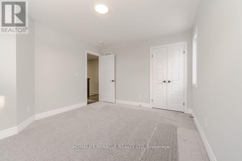 522 Masters Drive, Woodstock, Ontario  N4T 0L2 - Photo 23 - X12228539