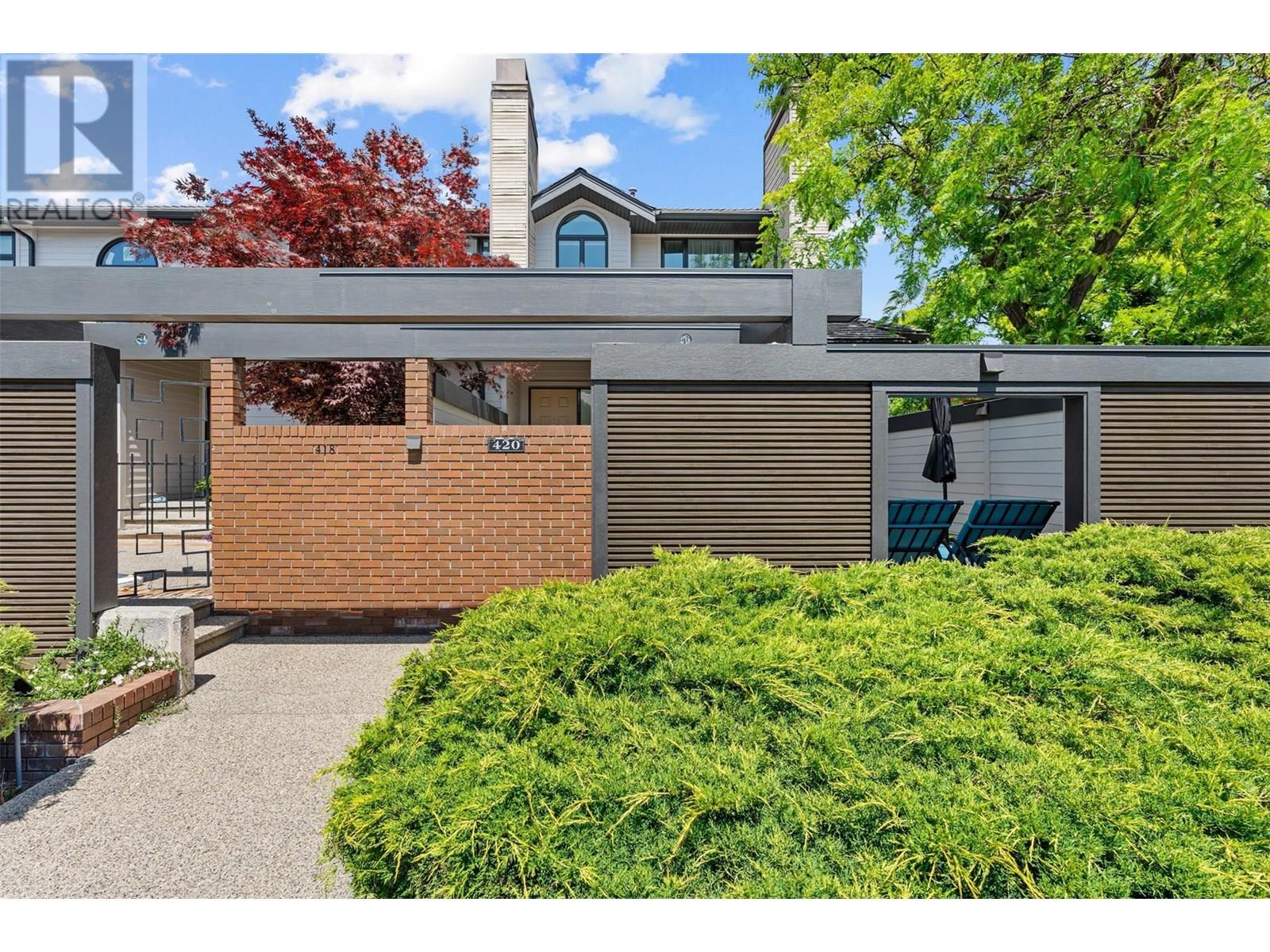 Property at 420 West Avenue image 2