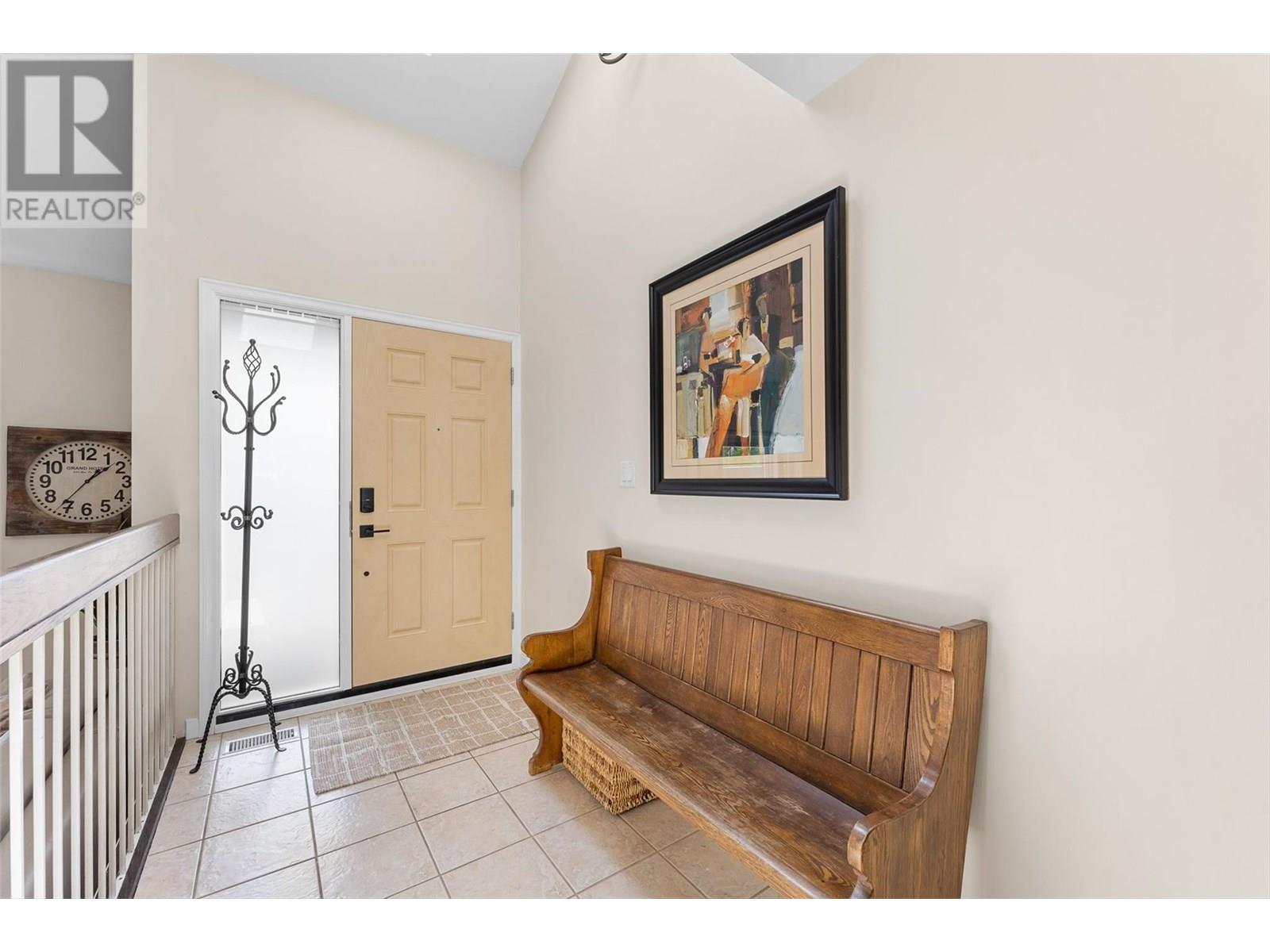 Property at 420 West Avenue image 5