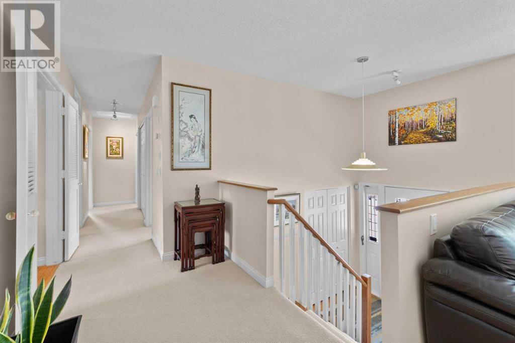 Property at 6930 Leaside Drive SW image 5
