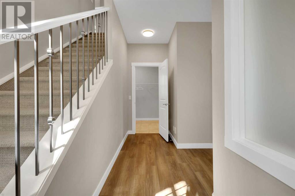 Property at 47 Corner Meadows Row NE image 5