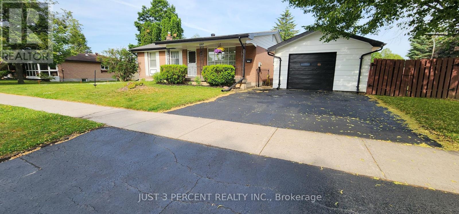 Property at 1087 ST PAUL'S STREET image 1