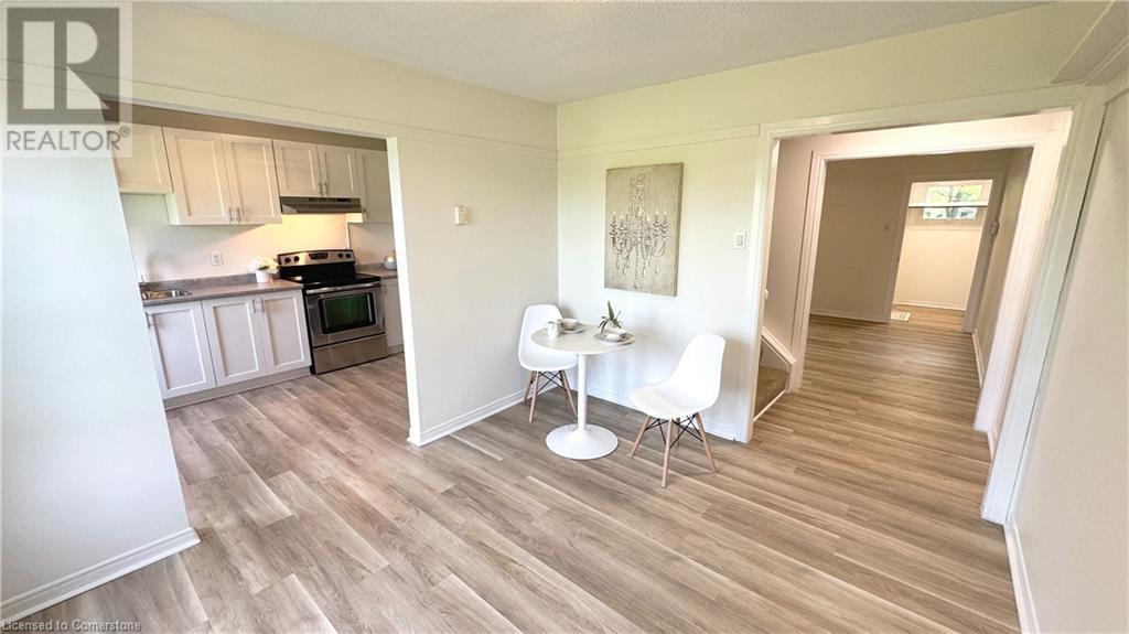 37 St. Charles Place, Clinton, Ontario  N0M 1L0 - Photo 12 - 40741685