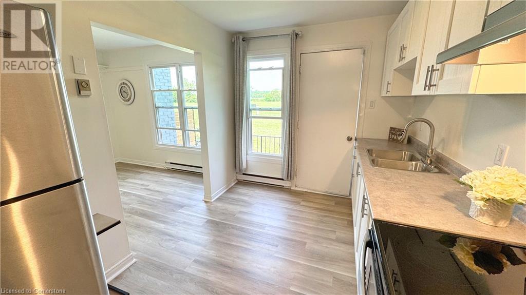 37 St. Charles Place, Clinton, Ontario  N0M 1L0 - Photo 11 - 40741685
