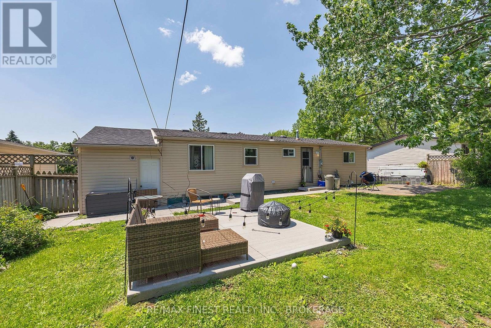 35 Clairton Place, Loyalist, Ontario  K7N 1R8 - Photo 21 - X12229343