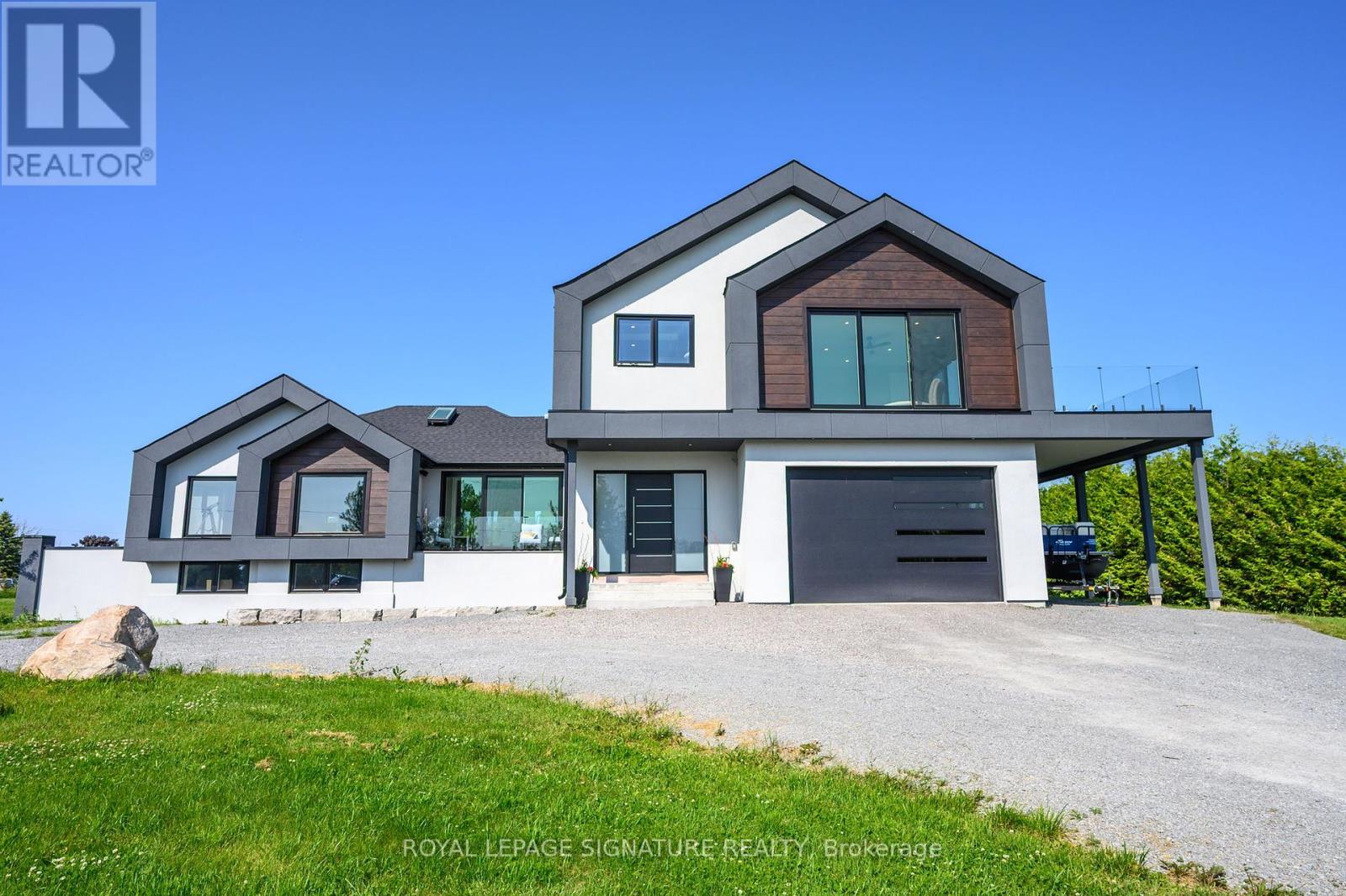 2978 Suntrac Drive, Ramara, Ontario  L0K 1B0 - Photo 3 - S12229041