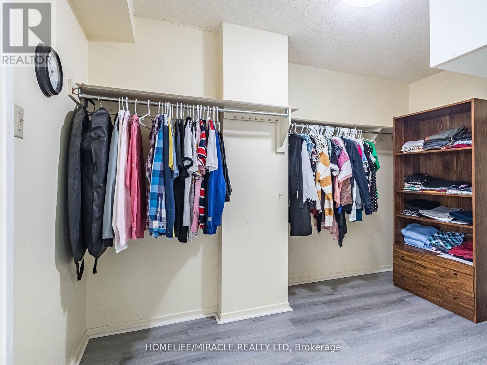 510 - 475 The West Mall, Toronto, Ontario  M9C 4Z3 - Photo 17 - W12014434