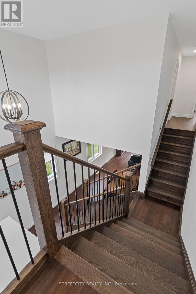 101 Basil Crescent, Middlesex Centre (Ilderton), Ontario  N0M 2A0 - Photo 22 - X12229407