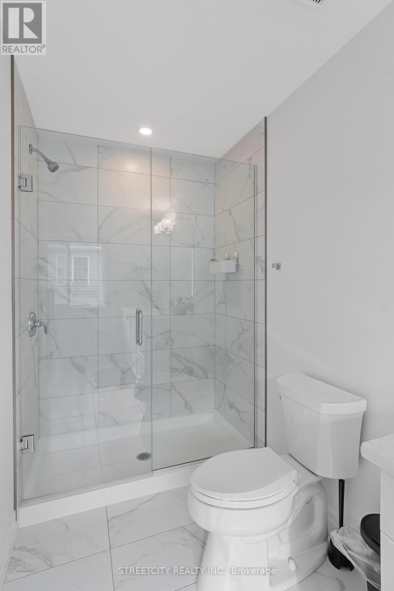 101 Basil Crescent, Middlesex Centre (Ilderton), Ontario  N0M 2A0 - Photo 28 - X12229407