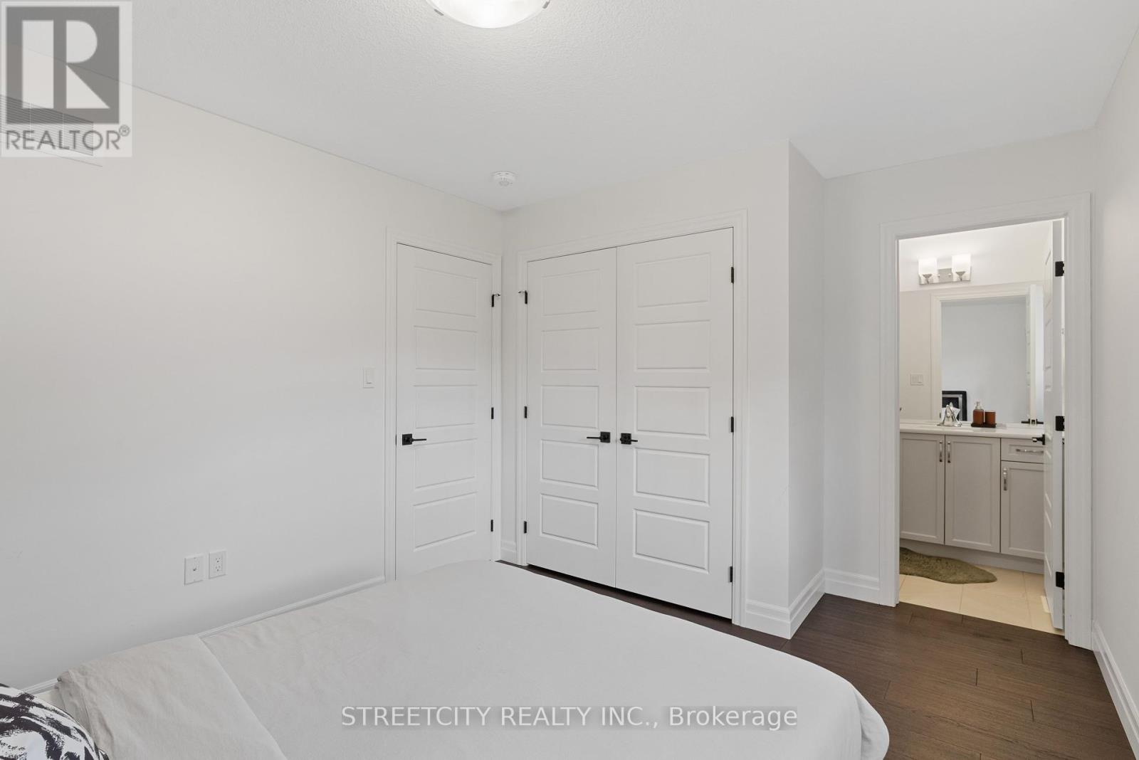 101 Basil Crescent, Middlesex Centre (Ilderton), Ontario  N0M 2A0 - Photo 31 - X12229407