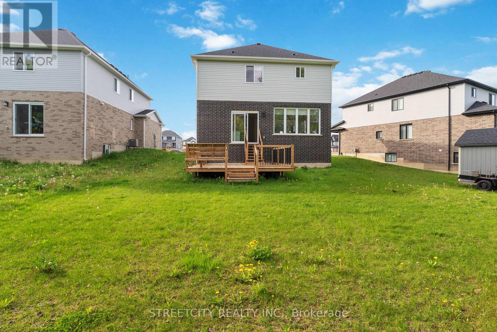 101 Basil Crescent, Middlesex Centre (Ilderton), Ontario  N0M 2A0 - Photo 46 - X12229407