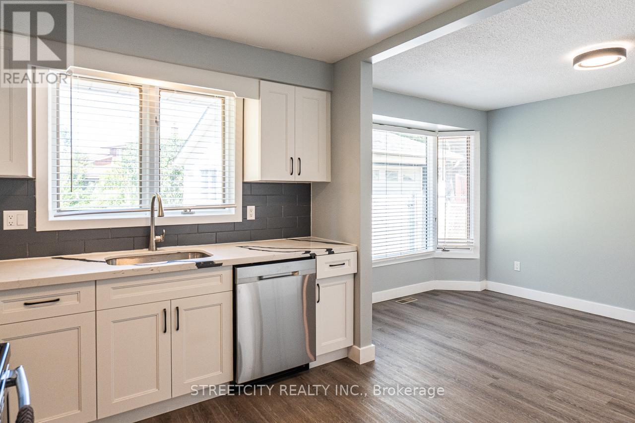 729 Hampstead Road, London South, Ontario  N6C 4X7 - Photo 13 - X12229440