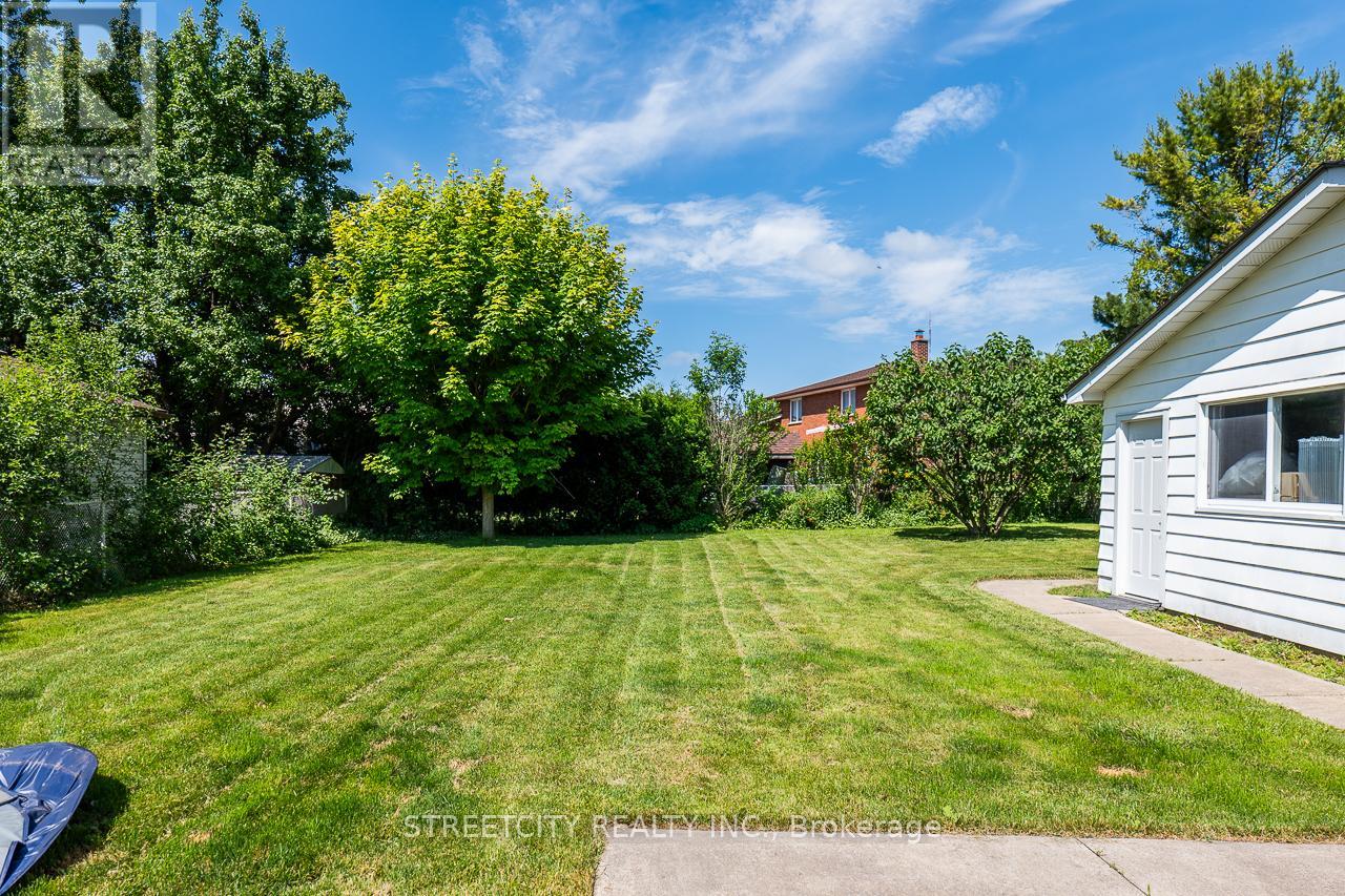 729 Hampstead Road, London South, Ontario  N6C 4X7 - Photo 48 - X12229440