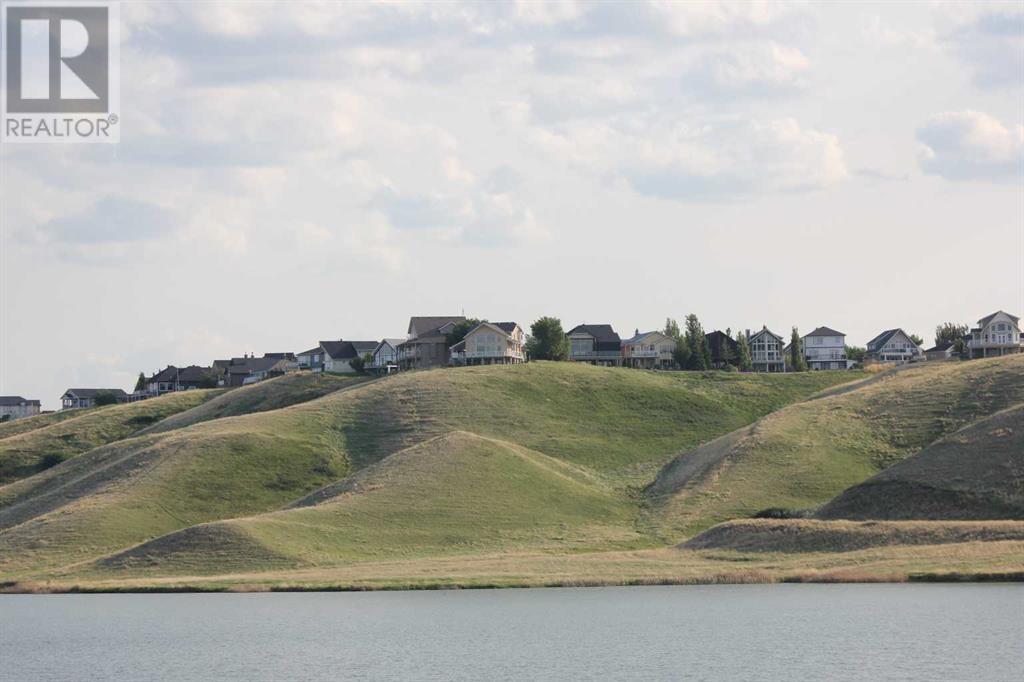 26 White Pelican Way, Rural Vulcan County, Alberta  T0L 2B0 - Photo 6 - A2229893